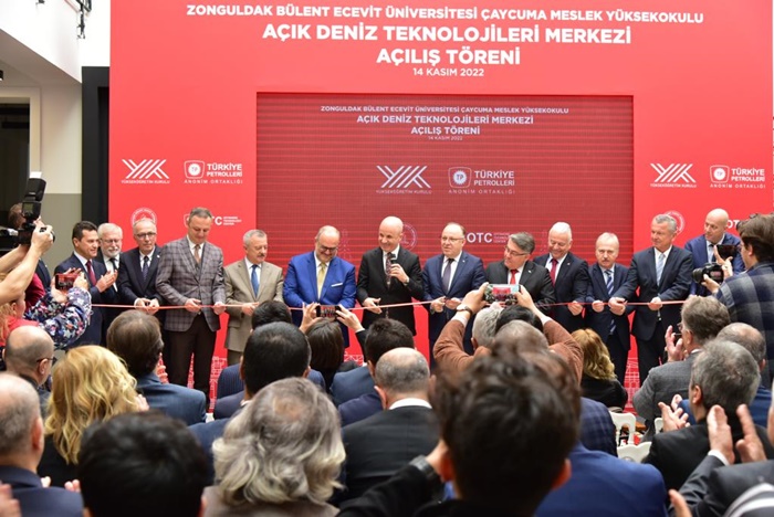 YÖK Başkanı Özvar,Açık Deniz Teknolojileri Merkezinin Açılış Törenine Katıldı